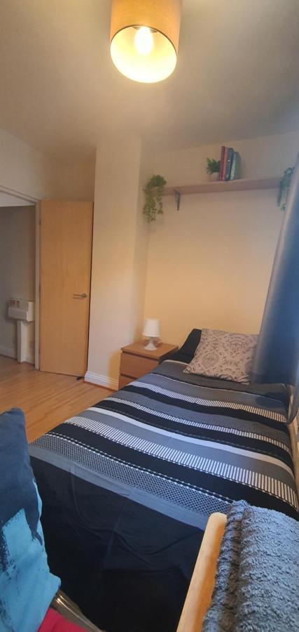 Double Room&Private Bath Near The Square Mile Londres Exterior foto